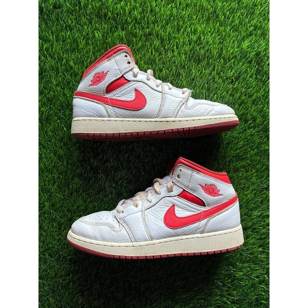 Nike Air Jordan 1 Mid SE "Dune Red" sneakers sz 6.5y